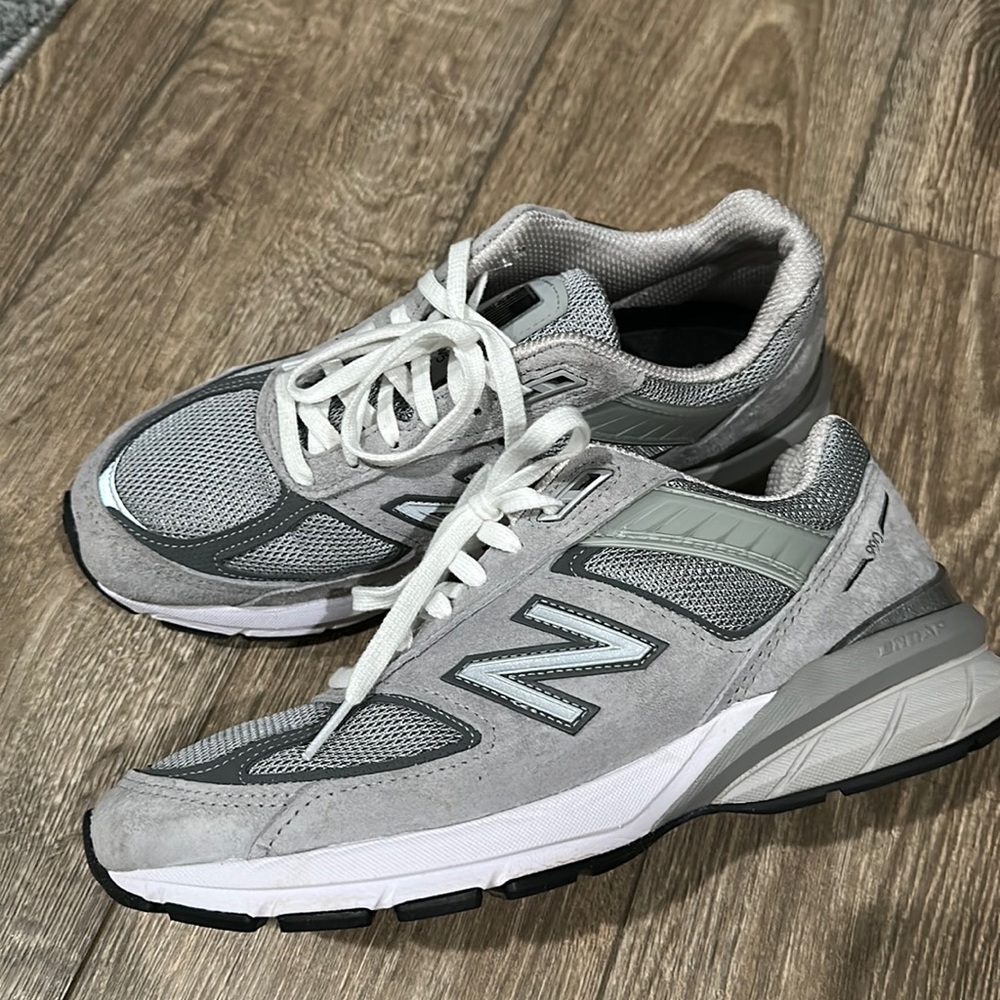 New Balance W990 Grey